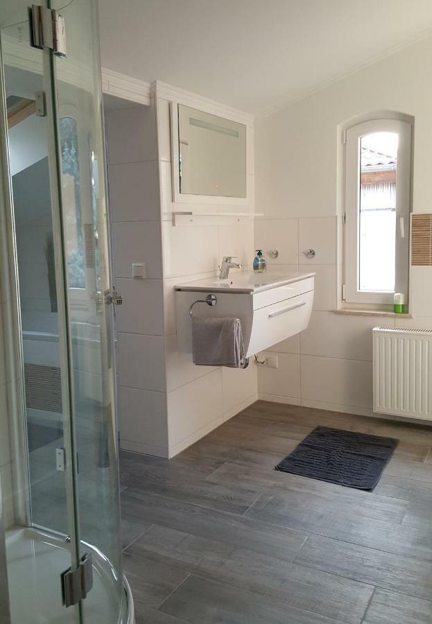 Ferienwohnung "Burgblick" An der Schmucke Екстер'єр фото